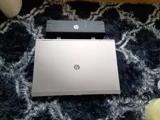 HP Elitebook 8460p + Docking Station