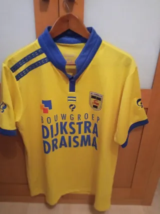Camiseta Cambuur Amarilla y Azul
