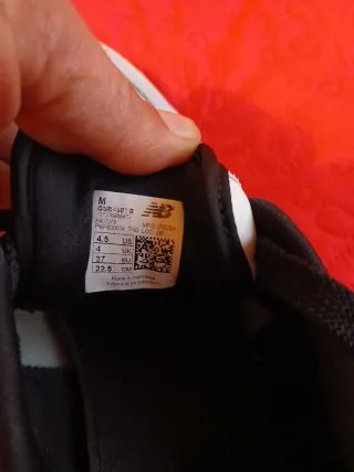 New Balance Taglia 37 Unisex