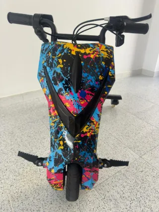 Triciclo Eléctrico / Drift Trike Scooter
