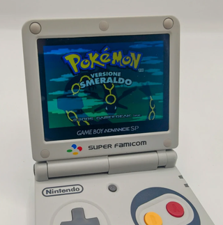Pokemon Versione Smeraldo GBA ITA