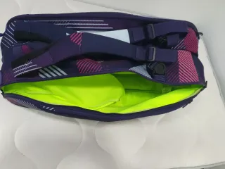 Raquetero Yonex para 6 raquetas