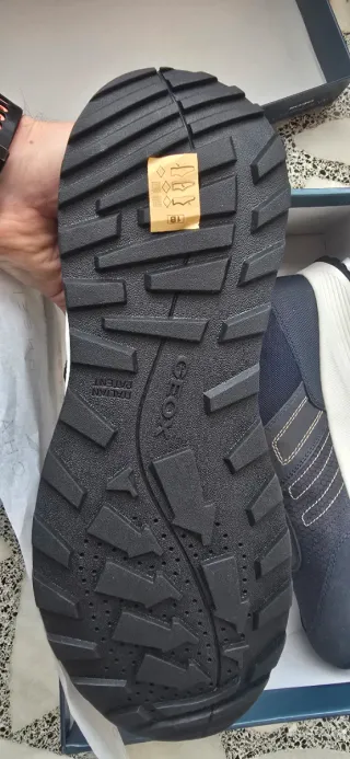 Geox Amphibiox Tenis Negro y Amarillo Waterproof