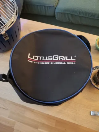 Barbacoa Lotus Grill Carbone Senza Fumo Blu. G-RO-34