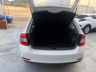 Skoda Spaceback 2014