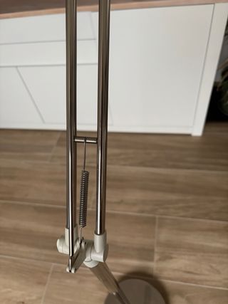 Lámpara de pie moderna metal