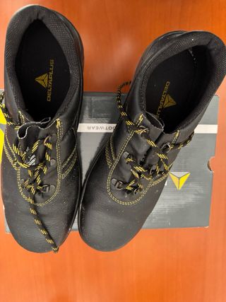Zapatos de seguridad Delta Plus