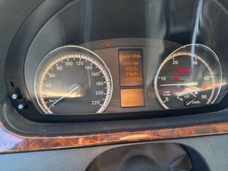 Mercedes-Benz Viano 2011