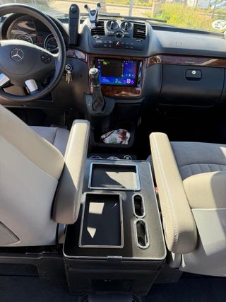 Mercedes-Benz Viano 2011