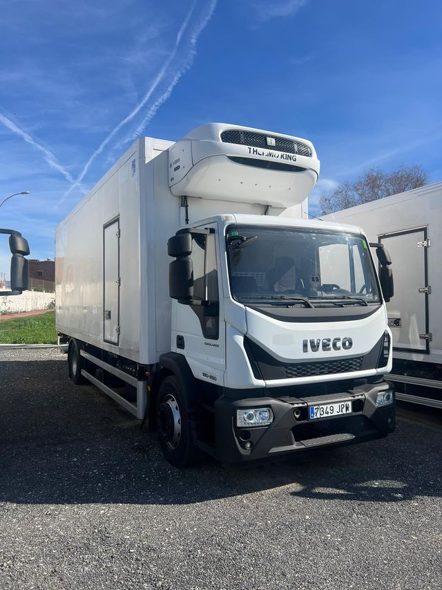 IVECO EUROCARGO 180E250 2016 BITEMPERATURA