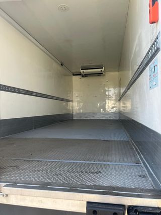 IVECO EUROCARGO 180E250 2016 BITEMPERATURA