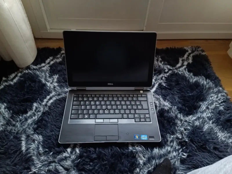 Dell Latitude E6330 Portátil afbeelding 2