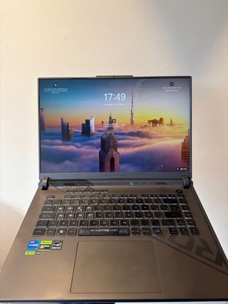 ASUS ROG Strix G16 i7 13ª Gen RTX 4070