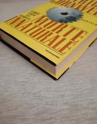 Morte innaturale (Kay Scarpetta, #8)