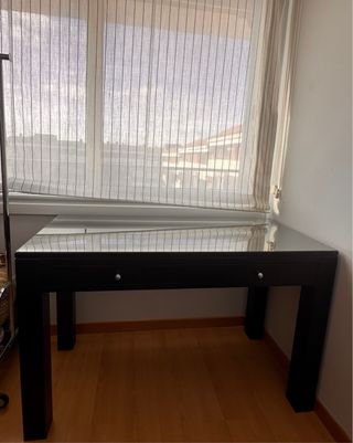 Scrivania in legno massello wengé 130 cm + vetro