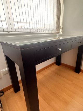 Scrivania in legno massello wengé 130 cm + vetro