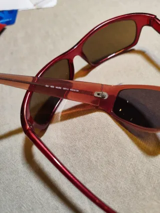 Gafas de Sol Guess Rojas y marrones