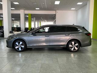 Volkswagen Passat Business 1.5 ETSI 150CV DSG MHEV