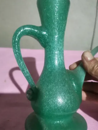 Porrón soplado antiguo verde