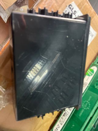 Caja Almacenamiento Radio Coche Universal