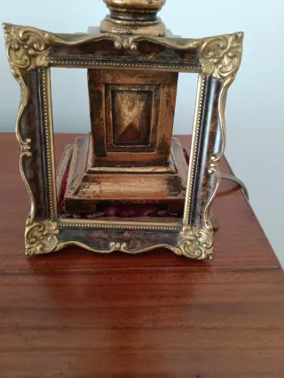 Antichi cornici per fotografie.