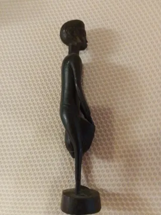 Statua in legno dal Congo