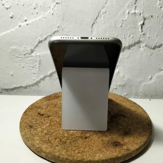 iPhone 11 64GB Blanco 100% de batería.