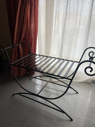 Banqueta de hierro forjado
