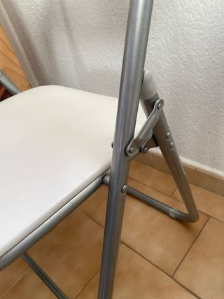 Dos Sillas Plegables Metal/Plástico