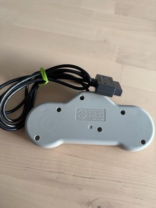 Mando NTT Data Super Famicom con teclado