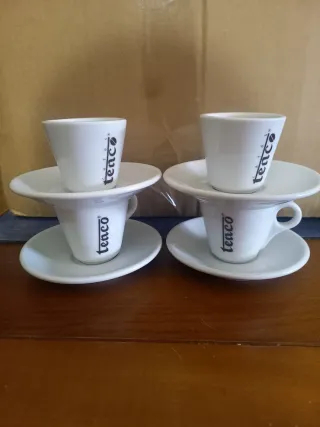 4 Chávenas Tenco de Porcelana Branca