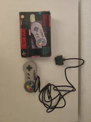 Mando SNES con caja original
