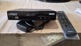 TV OKI 24 COMBO TDT + Receptor Satélite. Mando+Man