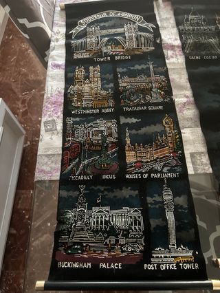 Coppia arazzi vintage souvenir Londra Parigi