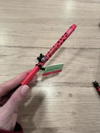 Bolígrafo Lovely Friends Ladybug Legami.