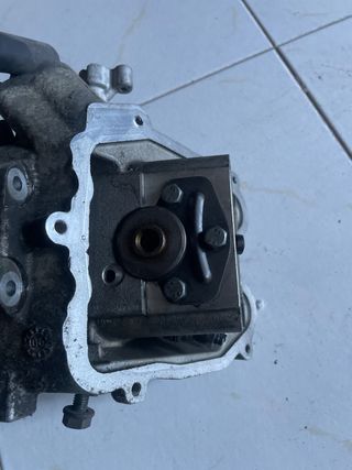 Culata Peugeot Satelis 125