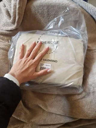 Bolso Valentino Acolchado Crema Nuevo