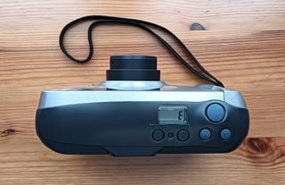 Cámara Nikon Zoom 210 AF Analógica