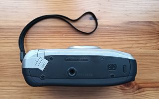 Cámara Nikon Zoom 210 AF Analógica