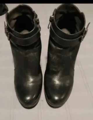 Botines de piel n° 37. Lote de dos