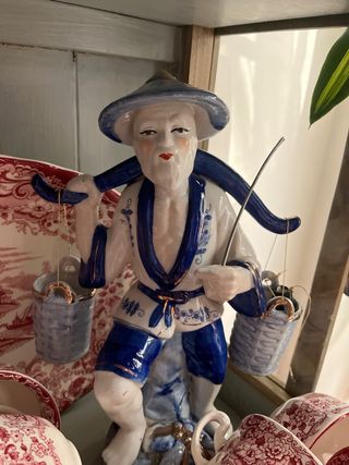 Dos Figuras grandes de porcelana antigua oriental