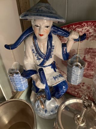 Dos Figuras grandes de porcelana antigua oriental