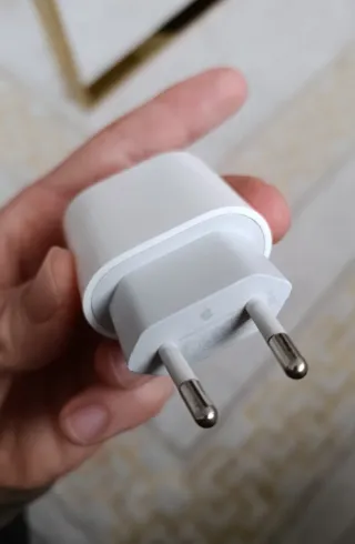 iPhone 11 64GB - iOS 15.6.1 (se puede actualizar)