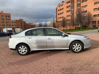 Renault Laguna 2.0 GASOLINA 140 CV 5 PUERTAS