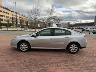 Renault Laguna 2.0 GASOLINA 140 CV 5 PUERTAS