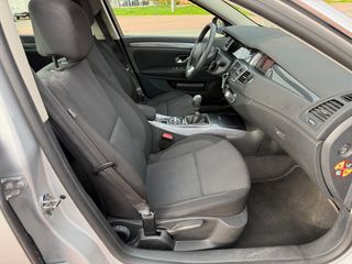 Renault Laguna 2.0 GASOLINA 140 CV 5 PUERTAS