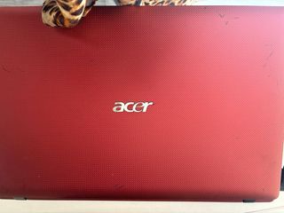 Portátil Acer Rojo