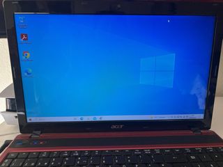 Portátil Acer Rojo
