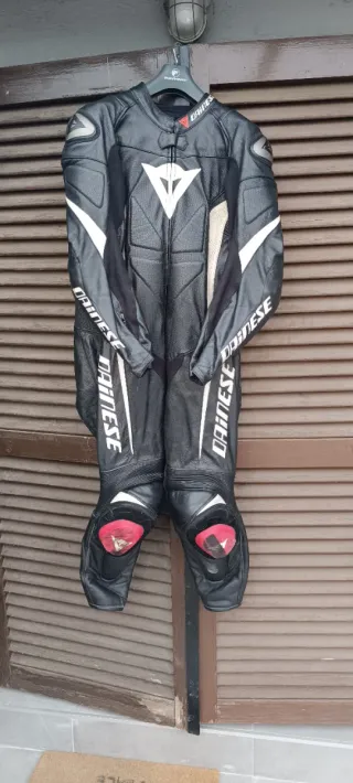 Mono Dainese Moto cuero Negro