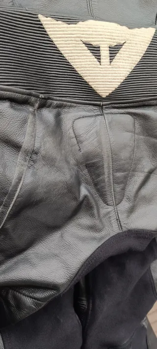 Mono Dainese Moto cuero Negro